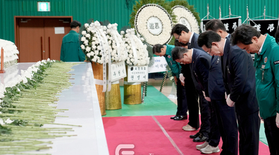 전남도, 산청 산불 희생자 합동분향소 조문 및 구호성금 1억 원 전달
