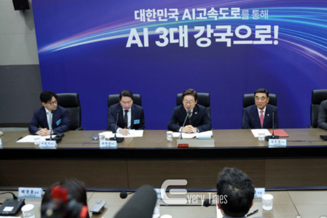 이재명대통령, 울산 AI데이터 센터 출범식 참석.......울산시, AI 데이터센터 허브로 도약 시동