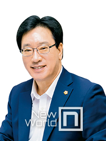 부산시의회 기획재경위원회 김광명 위원장. [사진= 부산시의회 제공=