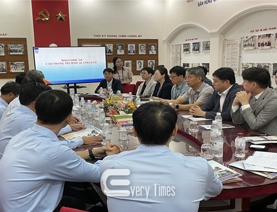 베트남 호찌민 부산유학서명회(제공=부산시)