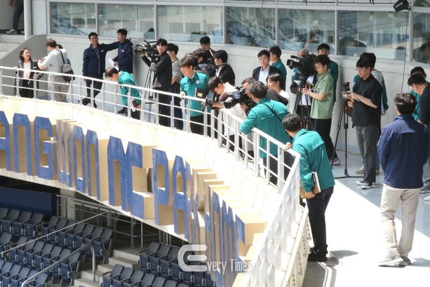 창원엔씨파크 마산구장 현장보고회(제공=창원시)