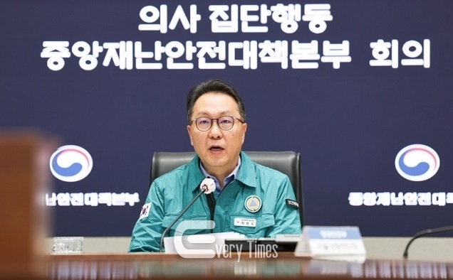 정부, 인력수급 추계위원회에 의료계 참여 거듭 요청